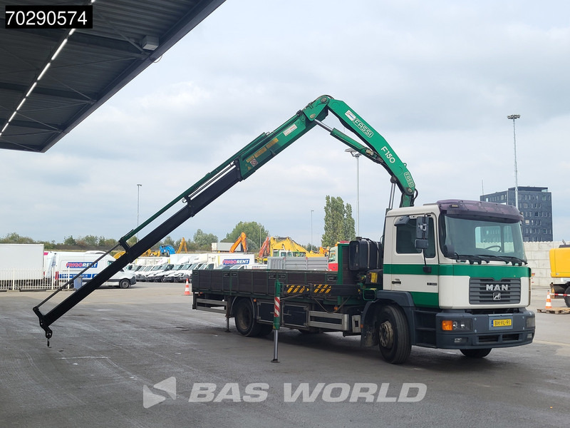 MAN 18.224 18 M 4X2 NL-Truck APK Fassi F150A.24 Kran Crane Manual Euro 2 - Camión caja abierta, Camión grúa: foto 5 MAN 18.224 18 M 4X2 NL-Truck APK Fassi F150A.24 Kran Crane Manual Euro 2 - Camión caja abierta, Camión grúa: foto 5