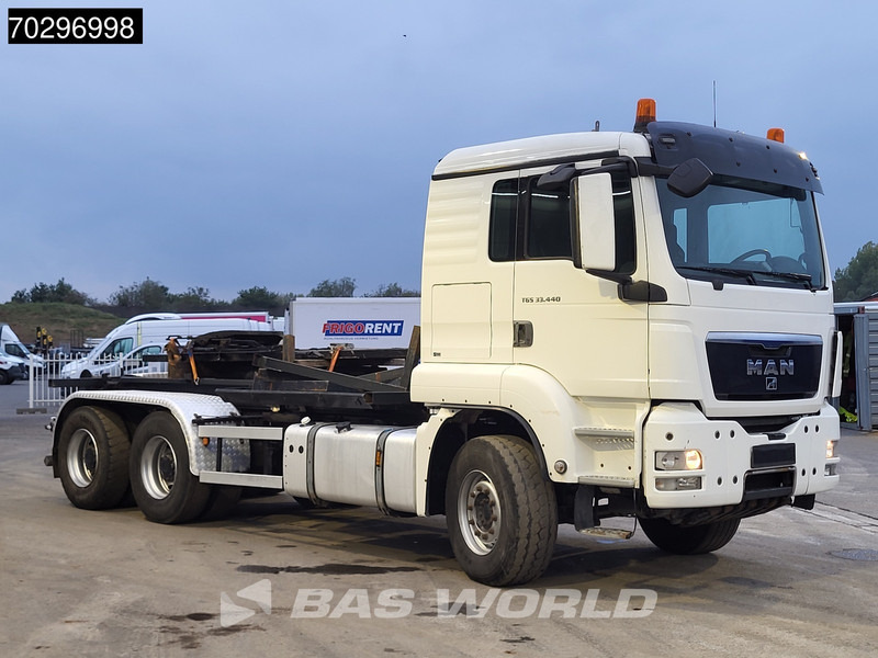 Camión multibasculante MAN TGS 33.440 6X4 25Ton AJK NHS25-5930 hooklift with 5th wheel Wechselsystem Manual Big-Axle Euro 5: foto 16 Camión multibasculante MAN TGS 33.440 6X4 25Ton AJK NHS25-5930 hooklift with 5th wheel Wechselsystem Manual Big-Axle Euro 5: foto 16
