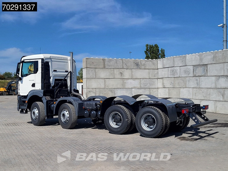 MAN TGS 41.400 8X4 New! Steelsuspension Big-Axle Manual Euro 2 - Camión chasis: foto 2 MAN TGS 41.400 8X4 New! Steelsuspension Big-Axle Manual Euro 2 - Camión chasis: foto 2