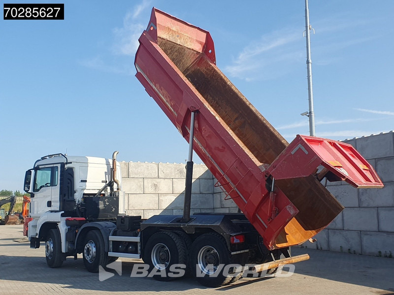 MAN TGS 41.440 8X4 15m3 Retarder Big-Axle Steelsuspension Euro 6 - Camión volquete: foto 2 MAN TGS 41.440 8X4 15m3 Retarder Big-Axle Steelsuspension Euro 6 - Camión volquete: foto 2