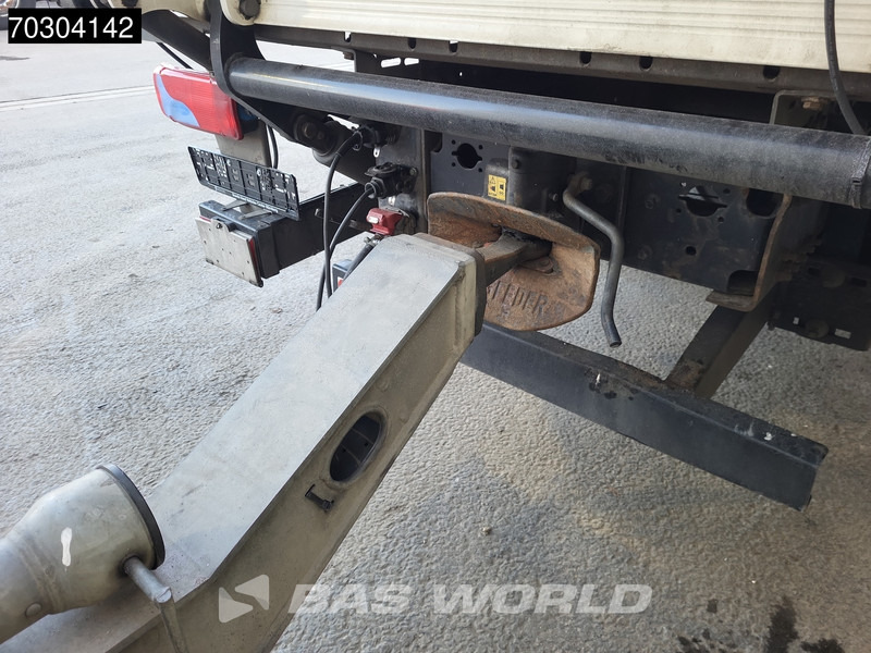 Camión caja cerrada MAN TGX 26.470 6X2 Combi 2000kg Ladebordwand Lift-Axle Automatic Euro 6: foto 15 Camión caja cerrada MAN TGX 26.470 6X2 Combi 2000kg Ladebordwand Lift-Axle Automatic Euro 6: foto 15