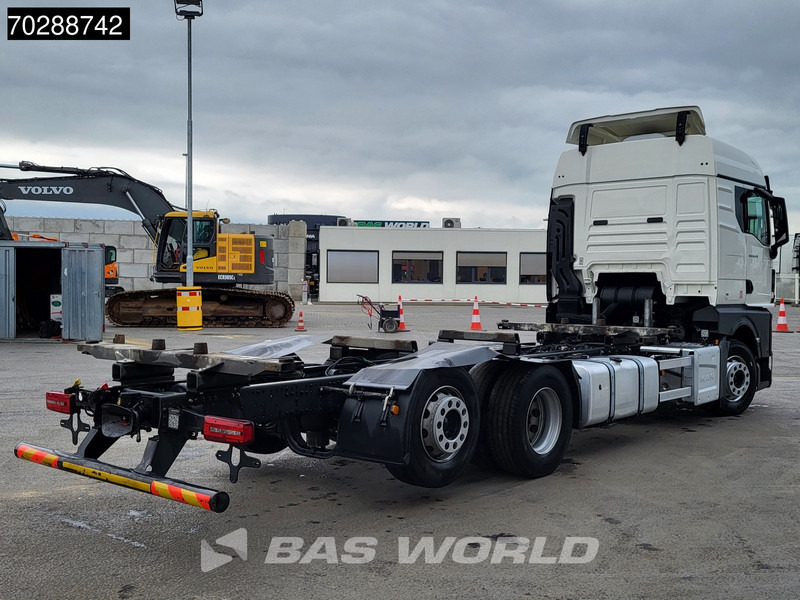 MAN TGX 26.470 6X2 Retarder BDF Standairco Lift-Axle Automatic LED Euro 6 - Camión portacontenedore/ Intercambiable: foto 5 MAN TGX 26.470 6X2 Retarder BDF Standairco Lift-Axle Automatic LED Euro 6 - Camión portacontenedore/ Intercambiable: foto 5