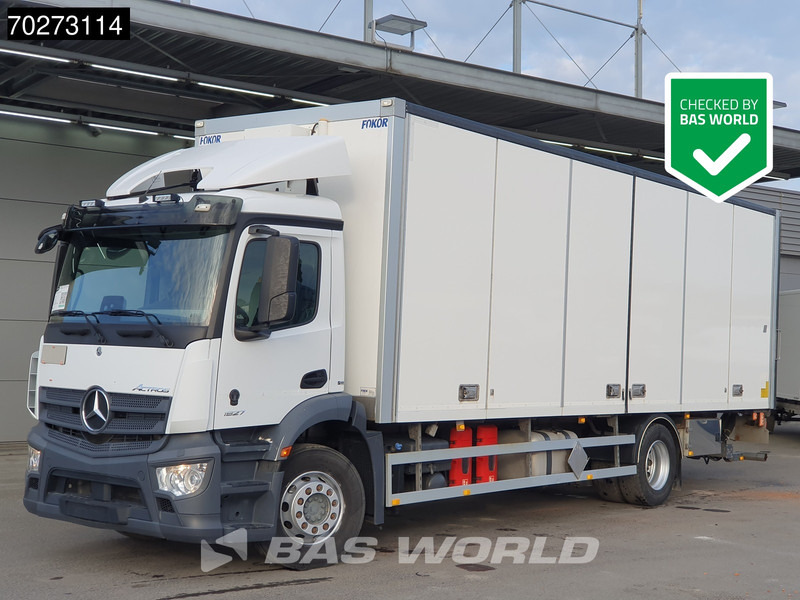 Mercedes-Benz Actros 1827 4X2 2000kg Ladebordwand Xenon ClassicSpace Automatic Euro 6 - Camión caja cerrada: foto 1 Mercedes-Benz Actros 1827 4X2 2000kg Ladebordwand Xenon ClassicSpace Automatic Euro 6 - Camión caja cerrada: foto 1