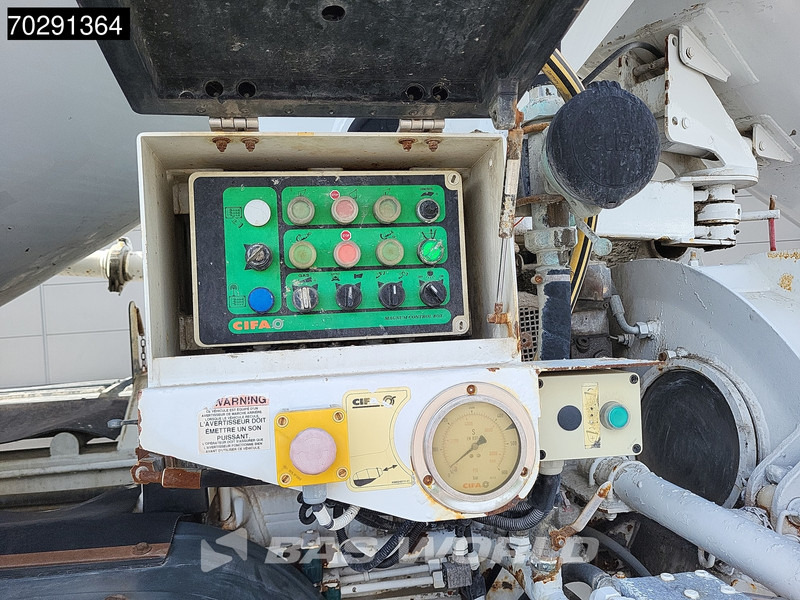 Leasing de Mercedes-Benz Actros 3241 8X4 Cifa MK24.4Z Pompe+Mixer Retarder 3-Pedals Steelsuspension Big-Axle Euro 5 Mercedes-Benz Actros 3241 8X4 Cifa MK24.4Z Pompe+Mixer Retarder 3-Pedals Steelsuspension Big-Axle Euro 5: foto 7