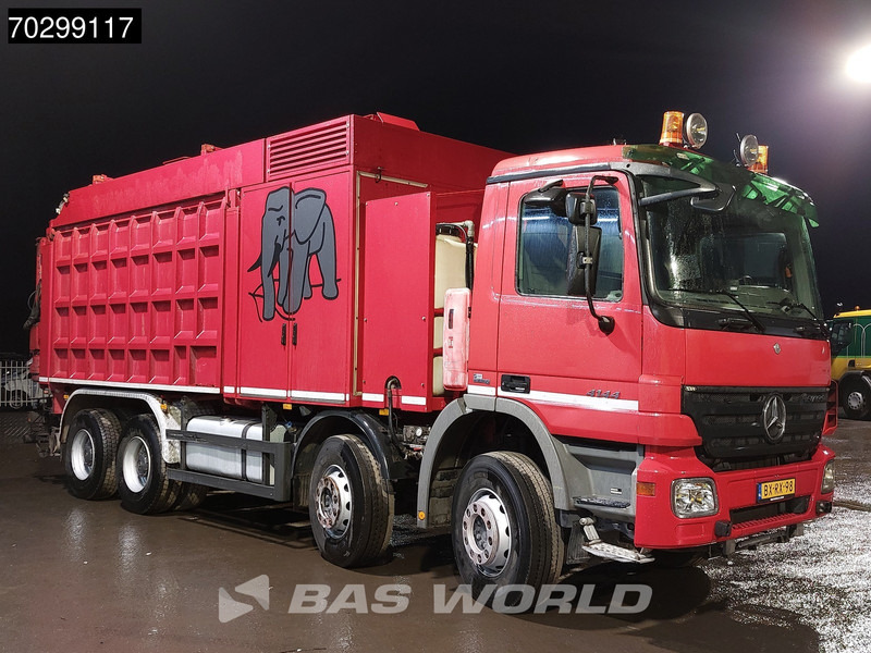 Mercedes-Benz Actros 4144 Actros 8X4 10m3 RESCHWITZER ESE 32/10-DV-K Saugbagger Big-Axle Euro 5 - Limpieza de alcantarillado: foto 3 Mercedes-Benz Actros 4144 Actros 8X4 10m3 RESCHWITZER ESE 32/10-DV-K Saugbagger Big-Axle Euro 5 - Limpieza de alcantarillado: foto 3