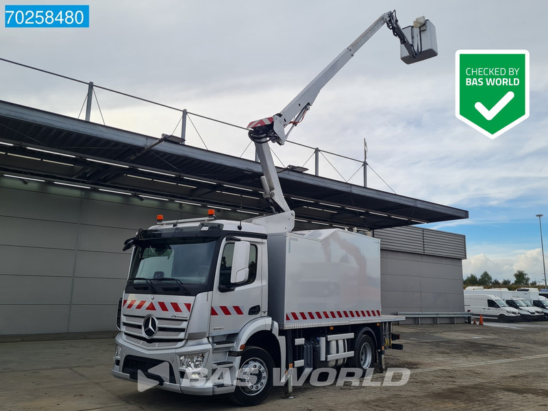 Mercedes-Benz Antos 1830 4X2 Hubarbeitsbühne 14.70m Time France VST 248 NF Navi Euro 6 - Camión grúa: foto 1 Mercedes-Benz Antos 1830 4X2 Hubarbeitsbühne 14.70m Time France VST 248 NF Navi Euro 6 - Camión grúa: foto 1