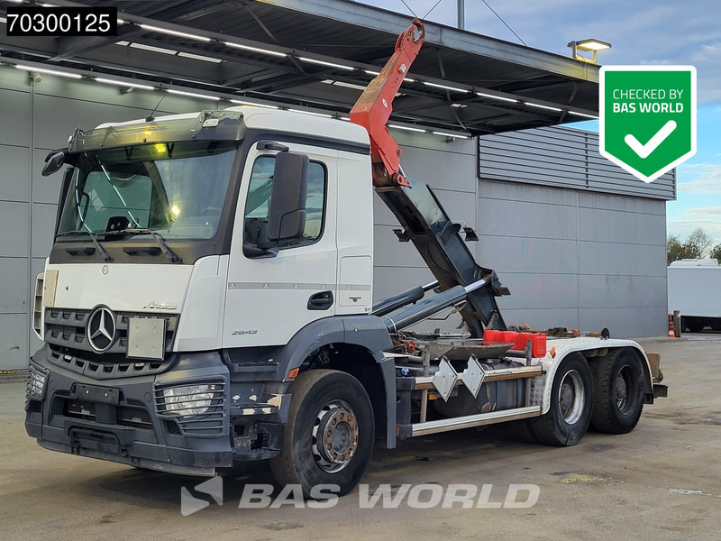 Mercedes-Benz Arocs 2643 6X4 20tons Dalby containersystem Big-Axle Automatic Euro 6 - Camión multibasculante: foto 1 Mercedes-Benz Arocs 2643 6X4 20tons Dalby containersystem Big-Axle Automatic Euro 6 - Camión multibasculante: foto 1