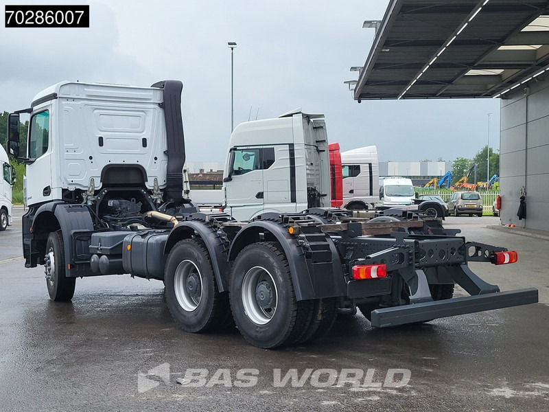 Mercedes-Benz Arocs 3342 6X4 NEW 6x4 chassis Big-Axle Automatic Steel suspension Euro 3 - Camión chasis: foto 2 Mercedes-Benz Arocs 3342 6X4 NEW 6x4 chassis Big-Axle Automatic Steel suspension Euro 3 - Camión chasis: foto 2
