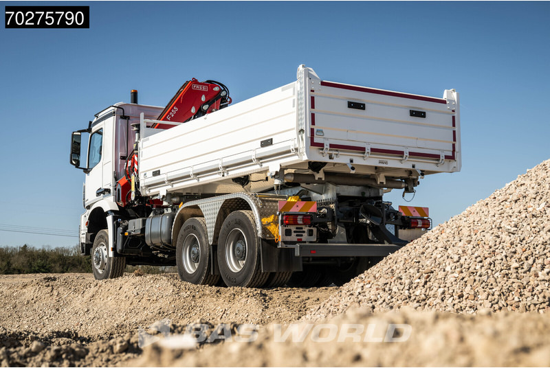 Mercedes-Benz Arocs 3348 6X6 Full Steel Retarder Fassi 25T/M Crane Kran Euro 6 - Camión volquete, Camión grúa: foto 5 Mercedes-Benz Arocs 3348 6X6 Full Steel Retarder Fassi 25T/M Crane Kran Euro 6 - Camión volquete, Camión grúa: foto 5