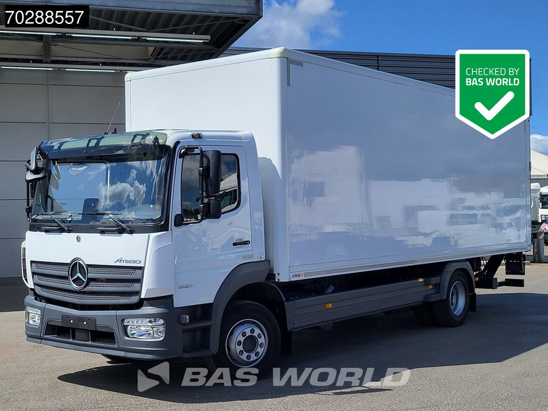 Mercedes-Benz Atego 1527 4X2 15tonner LOW Mileage! 1500kg Ladebordwand Automatic Euro 6 - Camión caja cerrada: foto 1 Mercedes-Benz Atego 1527 4X2 15tonner LOW Mileage! 1500kg Ladebordwand Automatic Euro 6 - Camión caja cerrada: foto 1