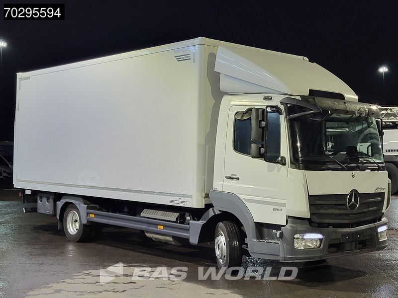 Mercedes-Benz Atego 818 4X2 1000kg Ladebordwand Automatic Euro 6 - Camión caja cerrada: foto 3 Mercedes-Benz Atego 818 4X2 1000kg Ladebordwand Automatic Euro 6 - Camión caja cerrada: foto 3