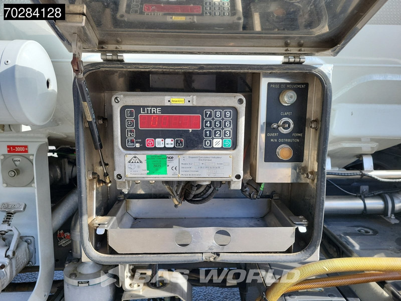 Camión cisterna para transporte de combustible Renault Premium 380 4X4 14.000 Liter Fuel tanker 6 compartments ADR Hydrodrive Euro 5: foto 15