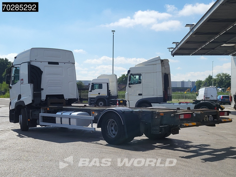 Renault T 460 4X2 BDF 2xTanks Optibrake Automatic Euro 6 - Camión portacontenedore/ Intercambiable: foto 2 Renault T 460 4X2 BDF 2xTanks Optibrake Automatic Euro 6 - Camión portacontenedore/ Intercambiable: foto 2