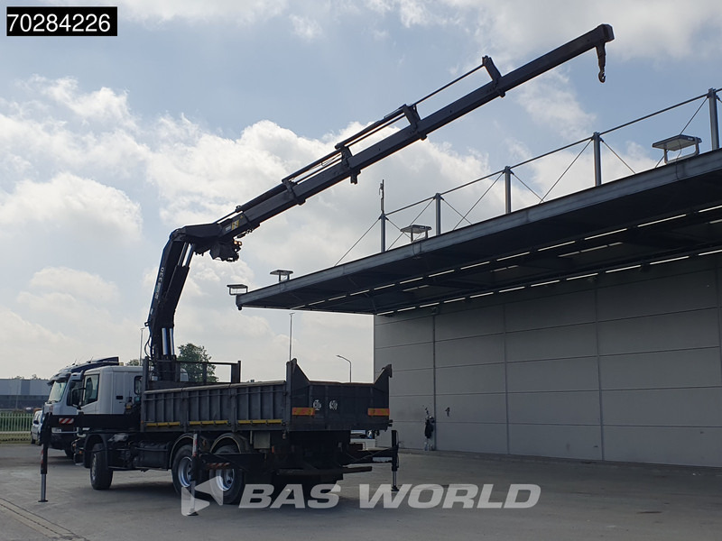 Scania P94 6X4 Hiab 330-4 Kran Crane 9m3 tipper Manual Steelsuspension Euro 3 - Camión volquete, Camión grúa: foto 2 Scania P94 6X4 Hiab 330-4 Kran Crane 9m3 tipper Manual Steelsuspension Euro 3 - Camión volquete, Camión grúa: foto 2