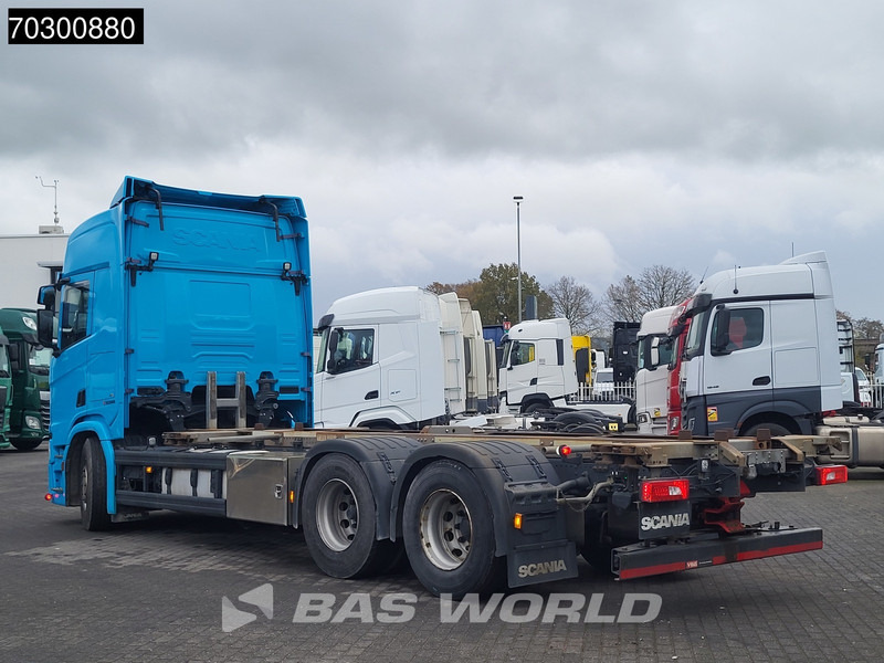 Scania R500 R 6X2 Full Air Retarder Lift Axle Euro 6 - Camión portacontenedore/ Intercambiable: foto 2 Scania R500 R 6X2 Full Air Retarder Lift Axle Euro 6 - Camión portacontenedore/ Intercambiable: foto 2