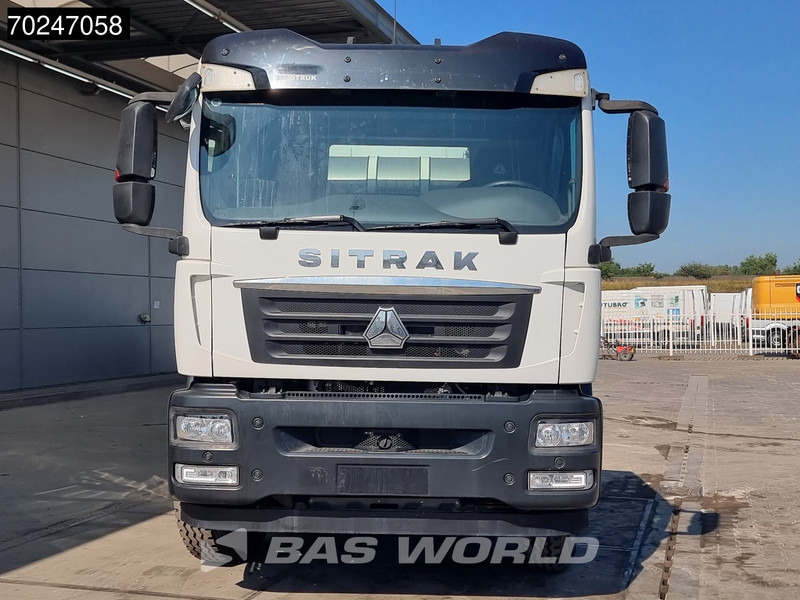 Sitrak G5 350 8X4 8m3 Liebherr Mixer Big-Axle Steelsuspension - Camión hormigonera: foto 5 Sitrak G5 350 8X4 8m3 Liebherr Mixer Big-Axle Steelsuspension - Camión hormigonera: foto 5
