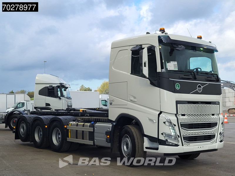 Camión multibasculante nuevo Volvo FH 540 8X4 NEW! HYVA 30-62 Heavy-Duty Lift-Steering Axle Retarder Euro 6: foto 10 Camión multibasculante nuevo Volvo FH 540 8X4 NEW! HYVA 30-62 Heavy-Duty Lift-Steering Axle Retarder Euro 6: foto 10