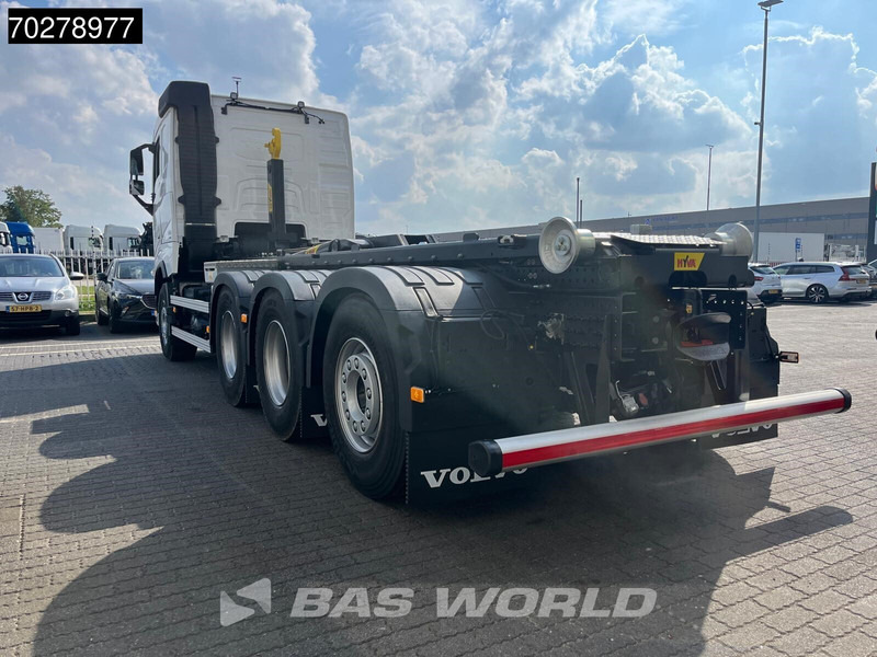 Volvo FH 540 8X4 NEW! HYVA 30-62 Heavy-Duty Lift-Steering Axle Retarder Euro 6 - Camión multibasculante: foto 3 Volvo FH 540 8X4 NEW! HYVA 30-62 Heavy-Duty Lift-Steering Axle Retarder Euro 6 - Camión multibasculante: foto 3
