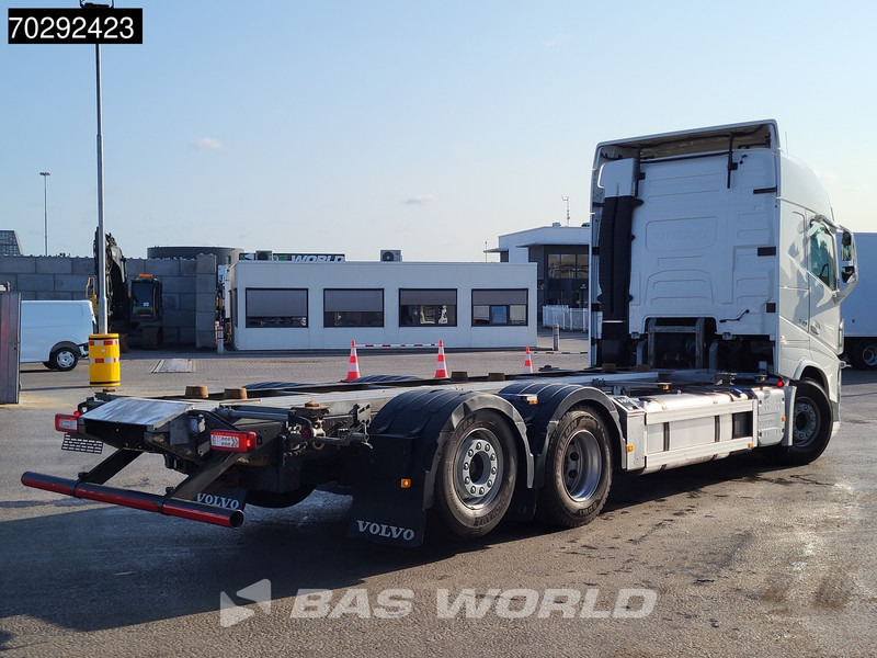 Volvo FH 540 FH 6X2 Retarder Lift-Axle ACC Xenon Euro 6 - Camión portacontenedore/ Intercambiable: foto 5 Volvo FH 540 FH 6X2 Retarder Lift-Axle ACC Xenon Euro 6 - Camión portacontenedore/ Intercambiable: foto 5