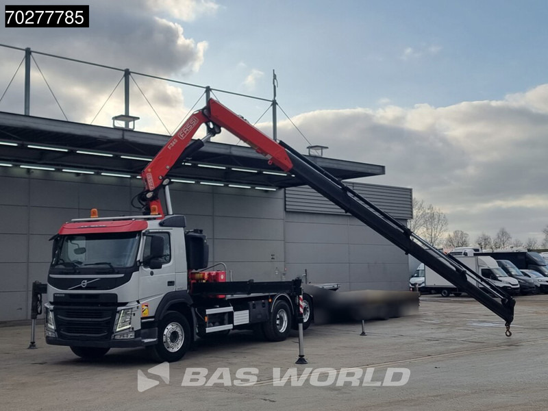 Volvo FM 460 6X2 Fassi F365A.2.25 E-Dynamic Retarder Euro 6 Kraan Crane - Camión caja abierta, Camión grúa: foto 5 Volvo FM 460 6X2 Fassi F365A.2.25 E-Dynamic Retarder Euro 6 Kraan Crane - Camión caja abierta, Camión grúa: foto 5