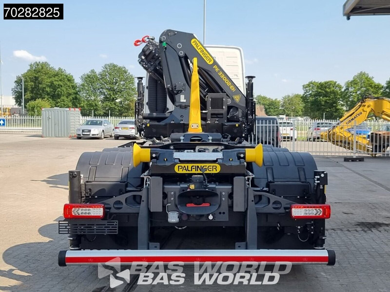 Volvo FMX 500 8X4 NEW! Palfinger PK33002 Crane + PHT22SLD5 Hooklift Lift-Steerign Axle - Camión multibasculante, Camión grúa: foto 3 Volvo FMX 500 8X4 NEW! Palfinger PK33002 Crane + PHT22SLD5 Hooklift Lift-Steerign Axle - Camión multibasculante, Camión grúa: foto 3