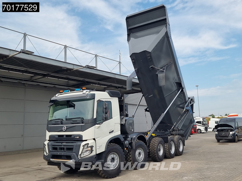 Volvo FMX 520 10X4 NEW 30m3 Mining tipper 50Tons Payload Retarder Euro 3 - Camión volquete: foto 3 Volvo FMX 520 10X4 NEW 30m3 Mining tipper 50Tons Payload Retarder Euro 3 - Camión volquete: foto 3