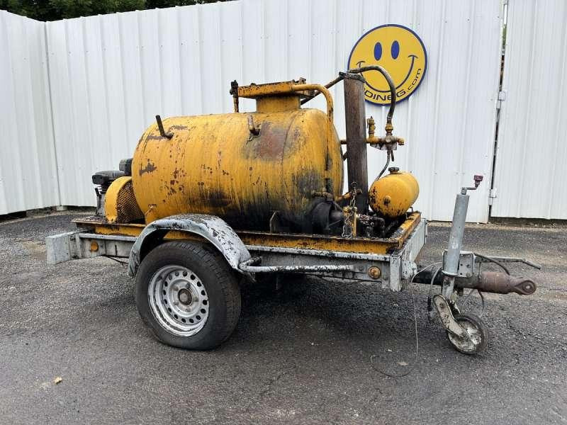 Acmar Z12204516R - Distribuidor de asfalto: foto 1 Acmar Z12204516R - Distribuidor de asfalto: foto 1