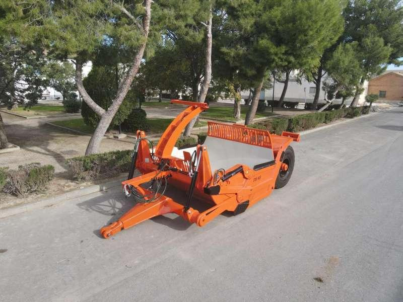 Agrotécnica TH48 - Mototraílla: foto 3 Agrotécnica TH48 - Mototraílla: foto 3