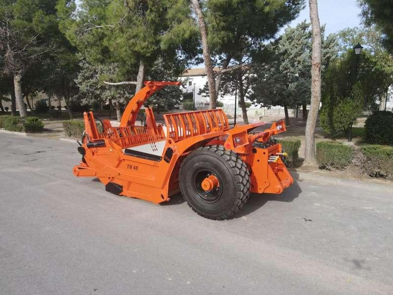 Agrotécnica TH48 - Mototraílla: foto 2 Agrotécnica TH48 - Mototraílla: foto 2