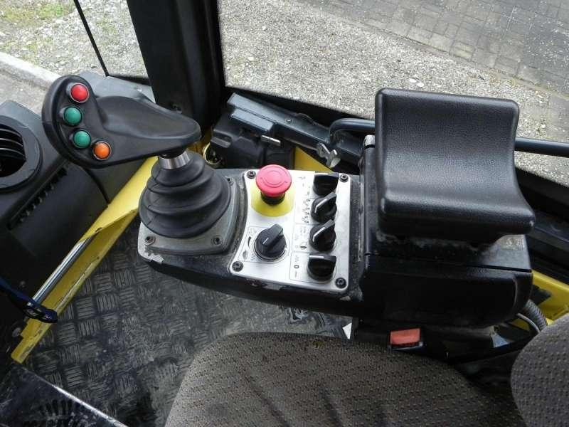 Apisonadora de asfalto Bomag BW174AP-4 AM II: foto 12 Apisonadora de asfalto Bomag BW174AP-4 AM II: foto 12