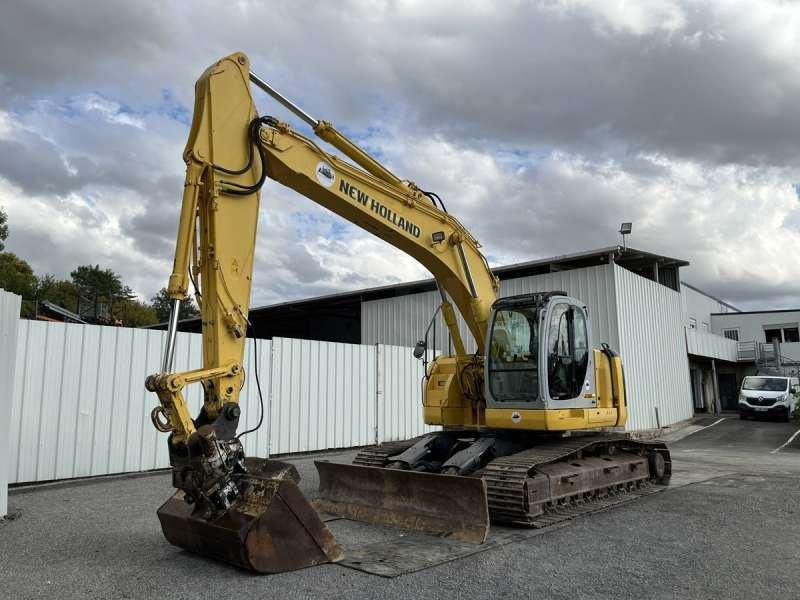 Kobelco SK235SRNLC-1ES - Excavadora de cadenas: foto 2 Kobelco SK235SRNLC-1ES - Excavadora de cadenas: foto 2