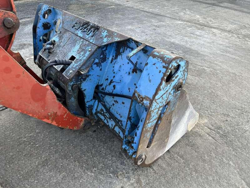 Retroexcavadora Kubota R520: foto 15