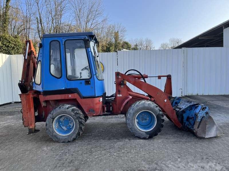 Retroexcavadora Kubota R520: foto 7