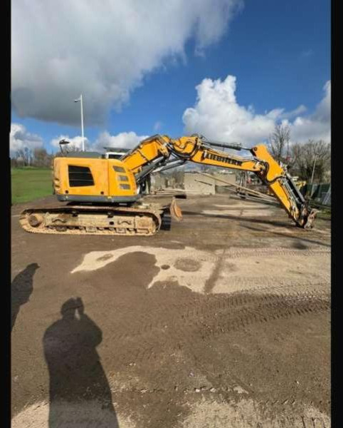 Liebherr R926 COMPACT - Excavadora de cadenas: foto 3 Liebherr R926 COMPACT - Excavadora de cadenas: foto 3