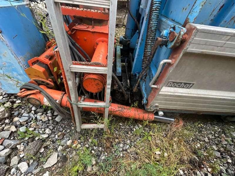 Contenedor de gancho ROCHAT AVEC GRUE JOH. TIRRE EURO 170: foto 22