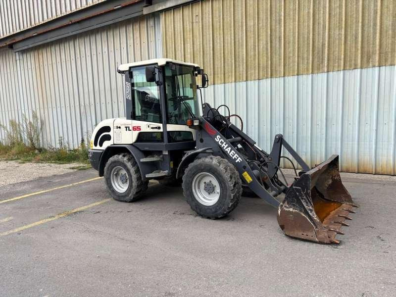 Cargadora articulada Schaeff TL65: foto 27