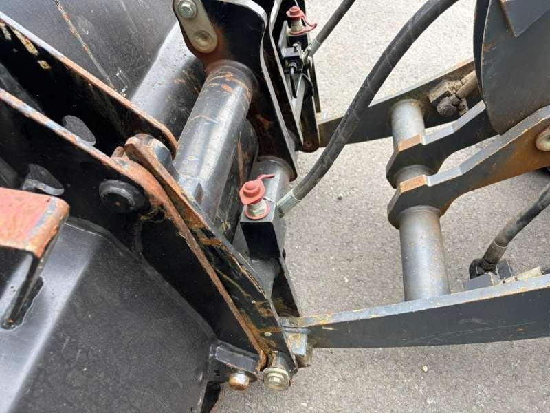 Cargadora articulada Schaeff TL65: foto 37