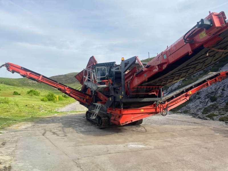 Terex FINLAY 873 SPALEK - Cribadora: foto 5 Terex FINLAY 873 SPALEK - Cribadora: foto 5