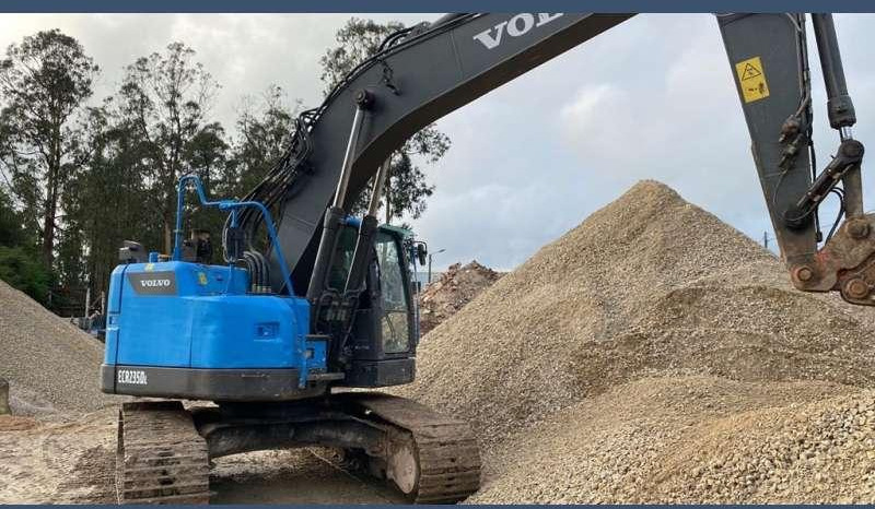 Volvo ECR235DL - Excavadora de cadenas: foto 2 Volvo ECR235DL - Excavadora de cadenas: foto 2