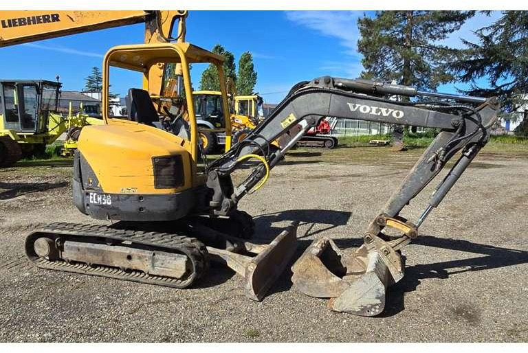 Volvo ECR38 - Miniexcavadora: foto 3 Volvo ECR38 - Miniexcavadora: foto 3