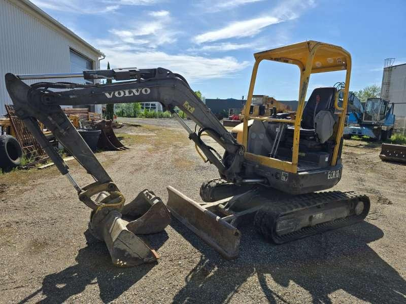 Volvo ECR38 - Miniexcavadora: foto 1 Volvo ECR38 - Miniexcavadora: foto 1