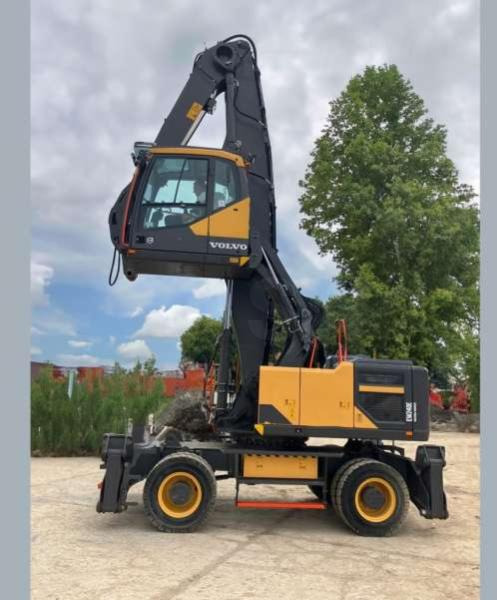 Volvo EW240EMH - Manipulador de materiales: foto 4 Volvo EW240EMH - Manipulador de materiales: foto 4