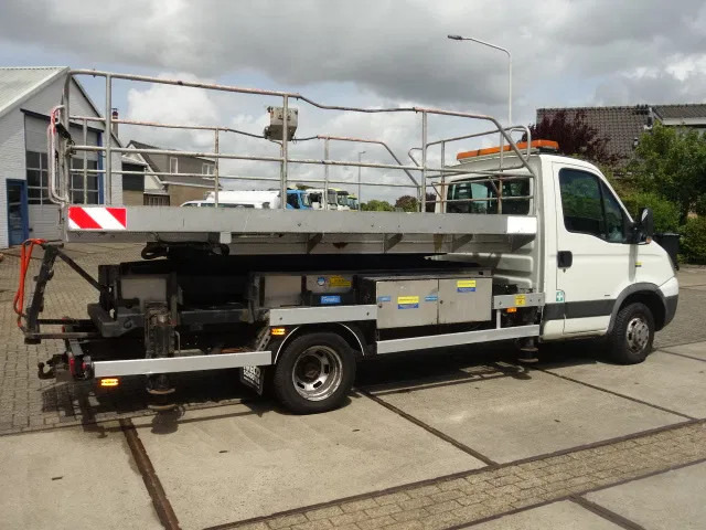Iveco Daily 40C15 SKY WORKER PLATFORM - Furgoneta: foto 3 Iveco Daily 40C15 SKY WORKER PLATFORM - Furgoneta: foto 3