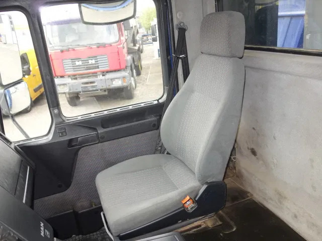 Camión volquete MAN 35.414 8x8 meiller kipper manual diesel pomp: foto 11