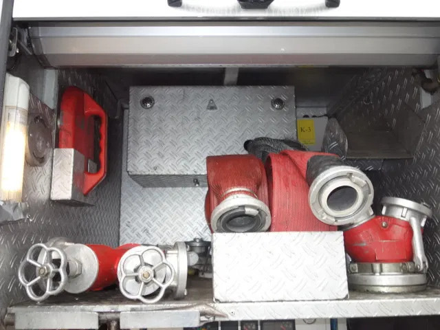 Mercedes-Benz 1325 godiva pump bomberos - Camión de bomberos: foto 5 Mercedes-Benz 1325 godiva pump bomberos - Camión de bomberos: foto 5