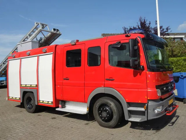 Mercedes-Benz Atego 1326 FIRE TRUCK - Camión de bomberos: foto 5 Mercedes-Benz Atego 1326 FIRE TRUCK - Camión de bomberos: foto 5