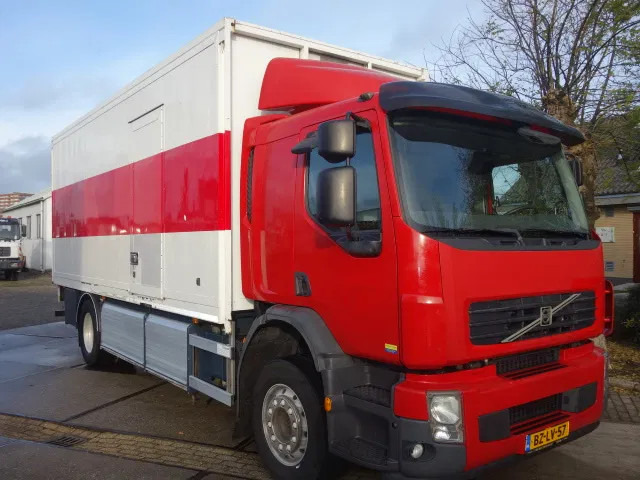 Volvo FE 260 20,5 TON TOTAL - Camión caja cerrada: foto 2 Volvo FE 260 20,5 TON TOTAL - Camión caja cerrada: foto 2