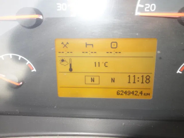 Volvo FE 260 20,5 TON TOTAL - Camión caja cerrada: foto 4 Volvo FE 260 20,5 TON TOTAL - Camión caja cerrada: foto 4