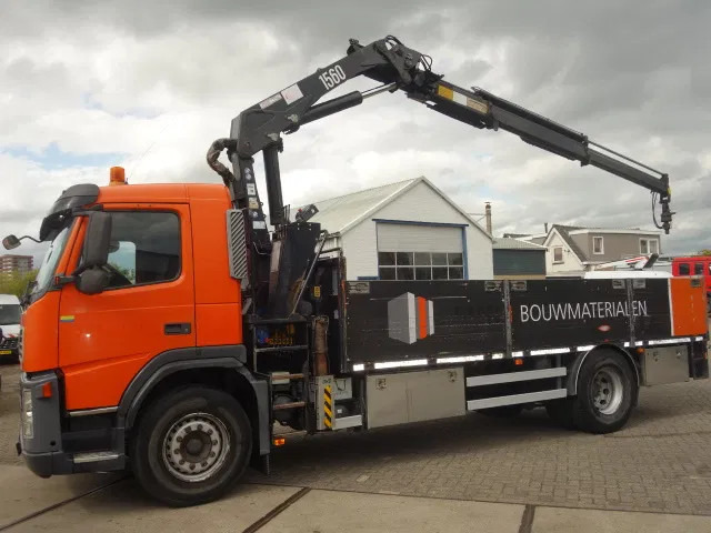 Volvo FM 310 hmf15 ton crane - Camión grúa: foto 2 Volvo FM 310 hmf15 ton crane - Camión grúa: foto 2