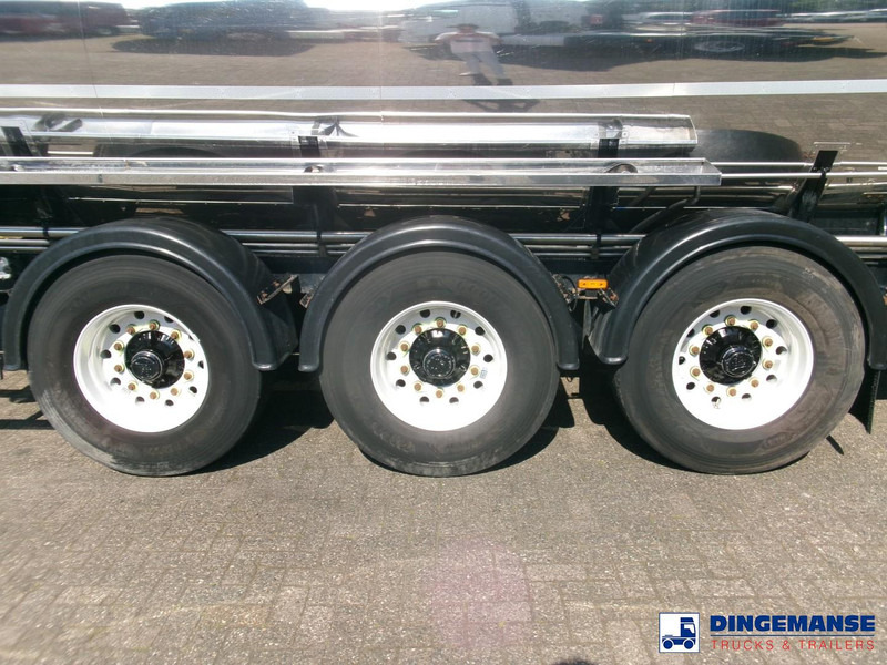 Clayton Chemical tank inox 33 m3 / 1 comp + pump - Semirremolque cisterna: foto 5 Clayton Chemical tank inox 33 m3 / 1 comp + pump - Semirremolque cisterna: foto 5